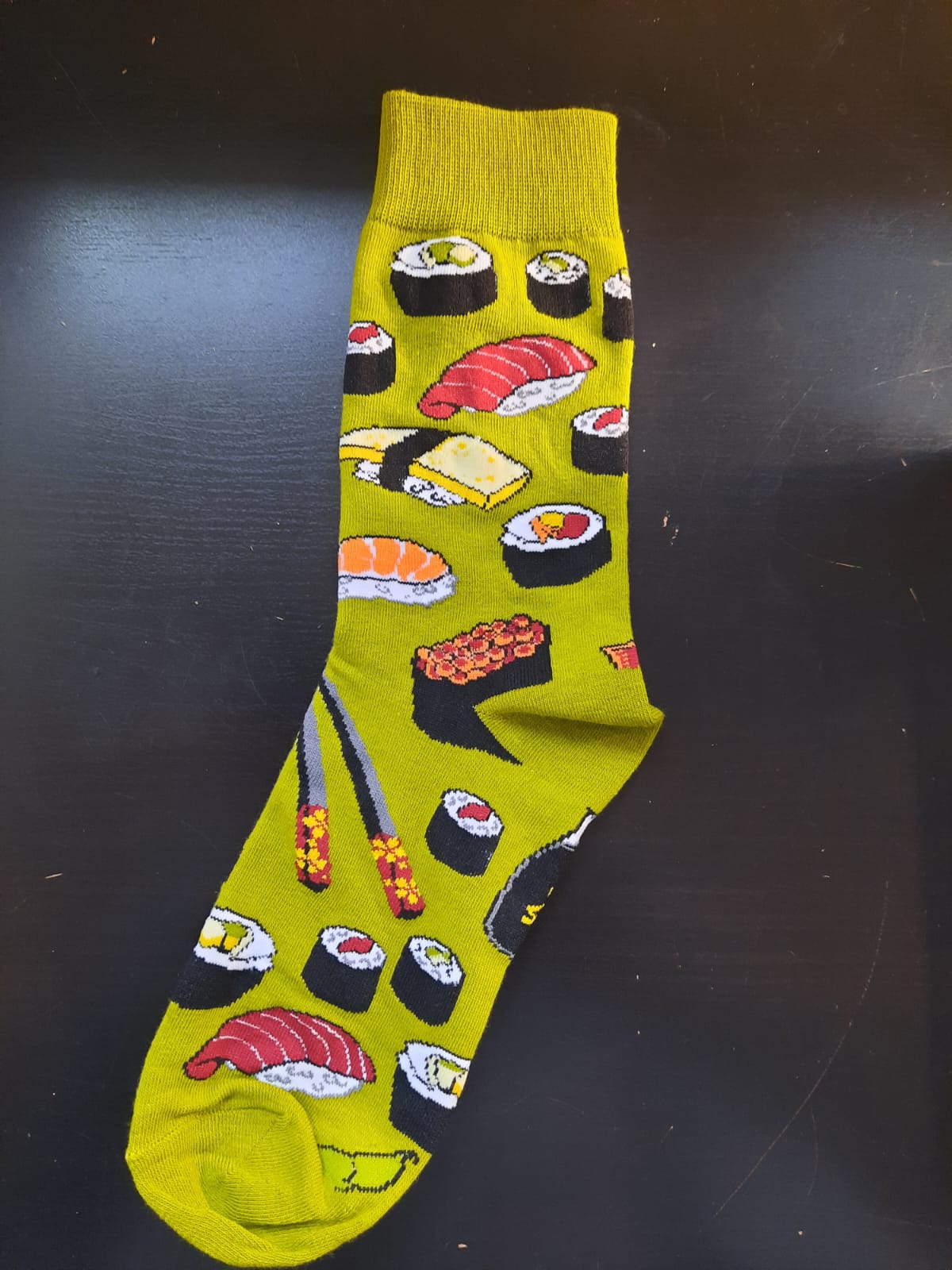 Ankle and Crew Socks - Green sock with sushi